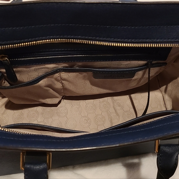 Michael Kors Selma Satchel large - Picture 3 of 4